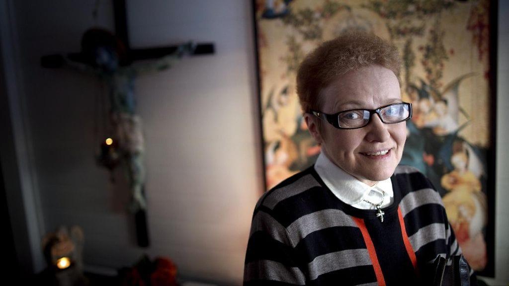 Naisen kärsimiä vammoja pahoitellut Pirkko Jalovaara kertoo toimineensa samoin kaikissa rukousilloissaan.