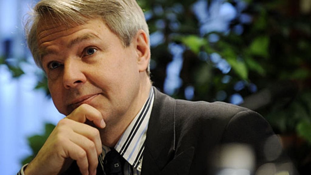 Esimerkiksi lentokiellon takaaminen voisi olla Haaviston mielestä mahdollinen EU:n puuttumistapa.