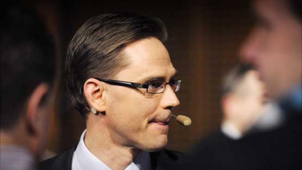 Kokoomuksen puheenjohtaja Jyrki Katainen YLE:n eduskuntapuolueiden puheenjohtajille järjestämässä vaalistarttiohjelmassa Hämeenlinnan Verkatehtaalla 17. maaliskuuta 2011. Kuva: Lehtikuva