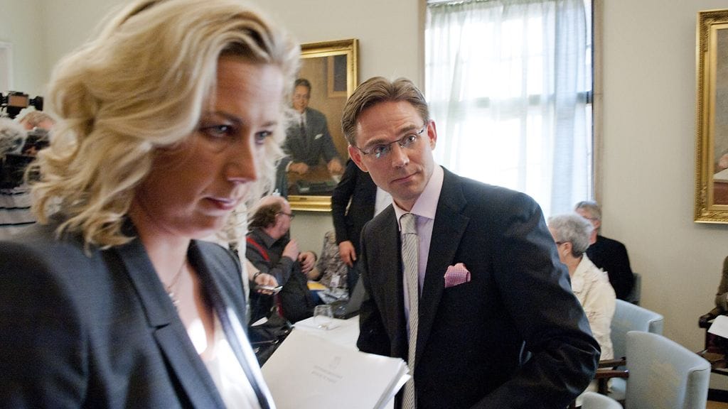 Jyrki Kataisen mielestä SDP ja kokoomus eivät sovi saman pöydän ääreen.