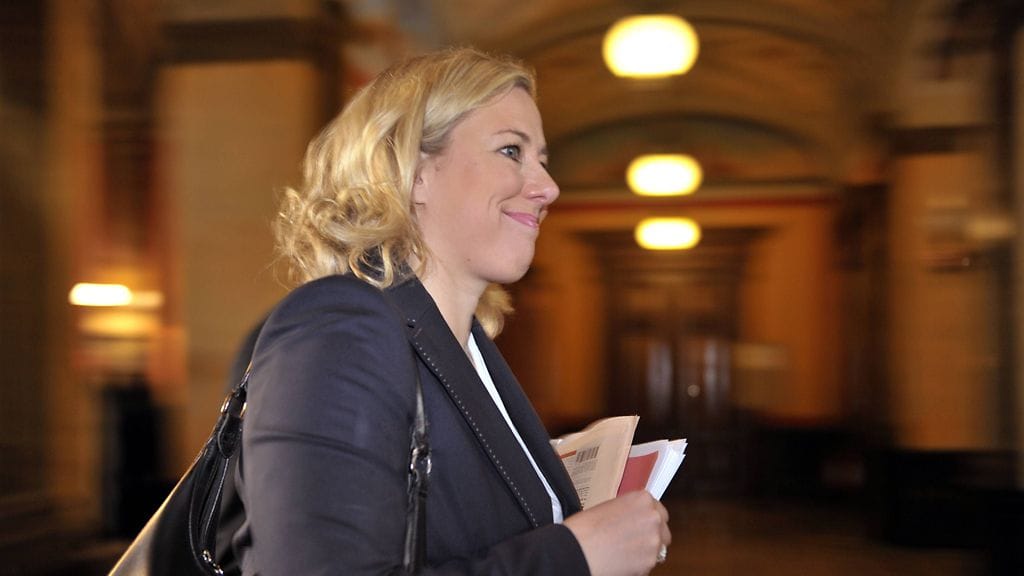 Siirtyykö hallitustunnustelijan kapula Jutta Urpilaisen haltuun?