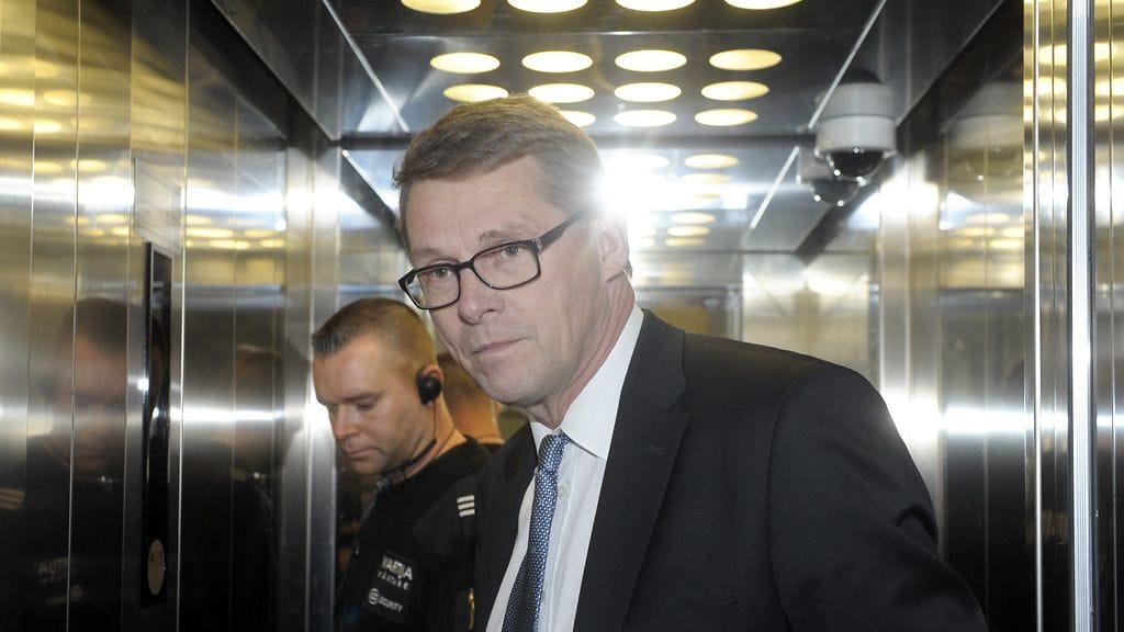 Matti Vanhasta kuultiin todistajana Nuorisosäätiön rikosjutussa 10.10. 2012.