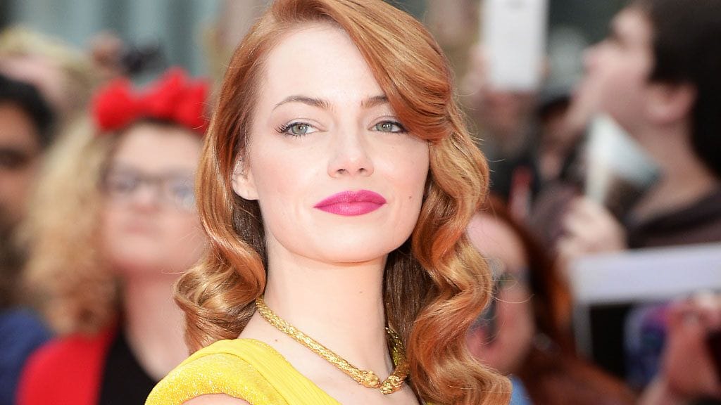 Tyttömäisen Emma Stonen luonnollinen look