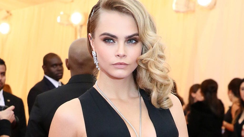 Cara Delevingne oli yksi illan onnistuneimmista kaunottarista Met-gaalassa.