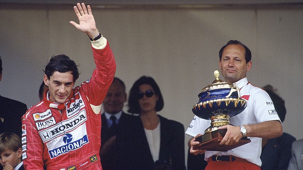 Ayrton Senna ja Ron Dennisin Monacon GP:n 1992 voittojuhlissa