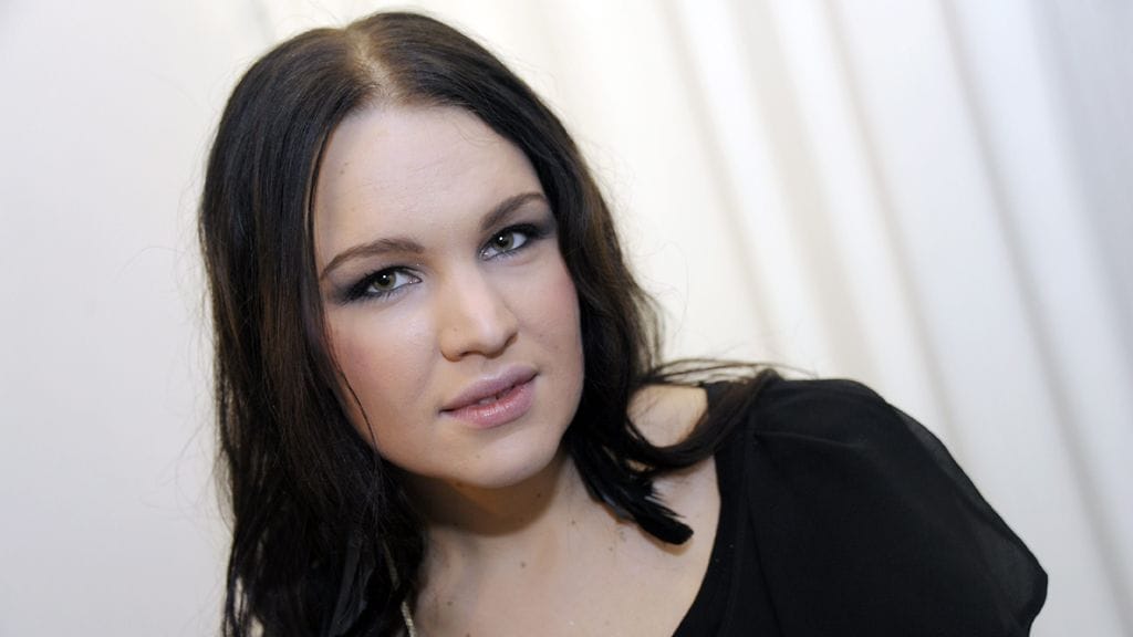 Katri Niskanen on pienen poikavauvan äiti.