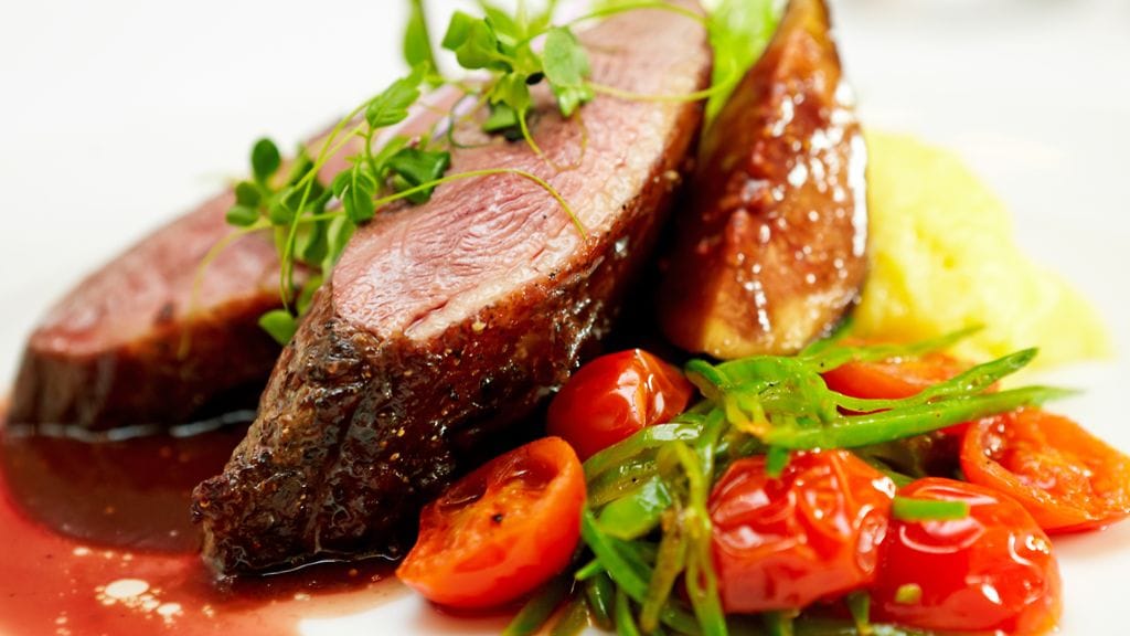 Ruoasta voi nauttia enemmän, jos tekee viisi asiaa ennen ruokailua.