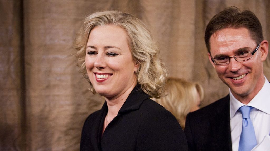 Jyrki Katainen ja Jutta Urpilainen tiedotustilaisuudessa Säätytalolla Helsingissä 22. kesäkuuta 2011. Kuva: Lehtikuva