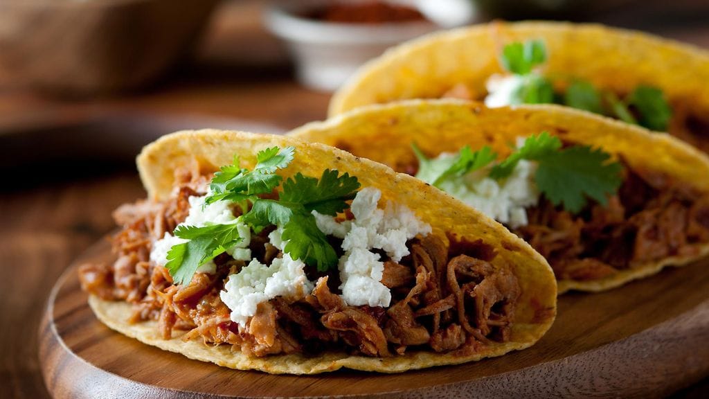 Mies hermostui todenteolla pikaruokaravintolan asiakaspalveluun.