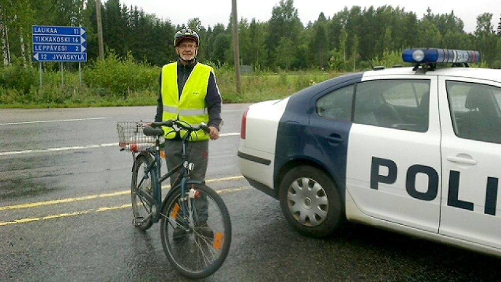 Honkonen jäi seuraamaan tilannetta Vaajakoskentielle.