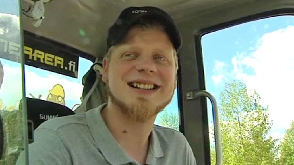 Jukka Mutanen on saapumassa pitkän minikaivuriajelunsa päätepisteeseen.