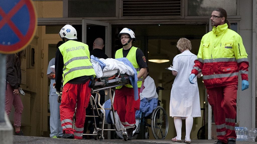 Turun sairaalapalon jaloista on evakuoitu 180 potilasta. Kuva Lehtikuva.