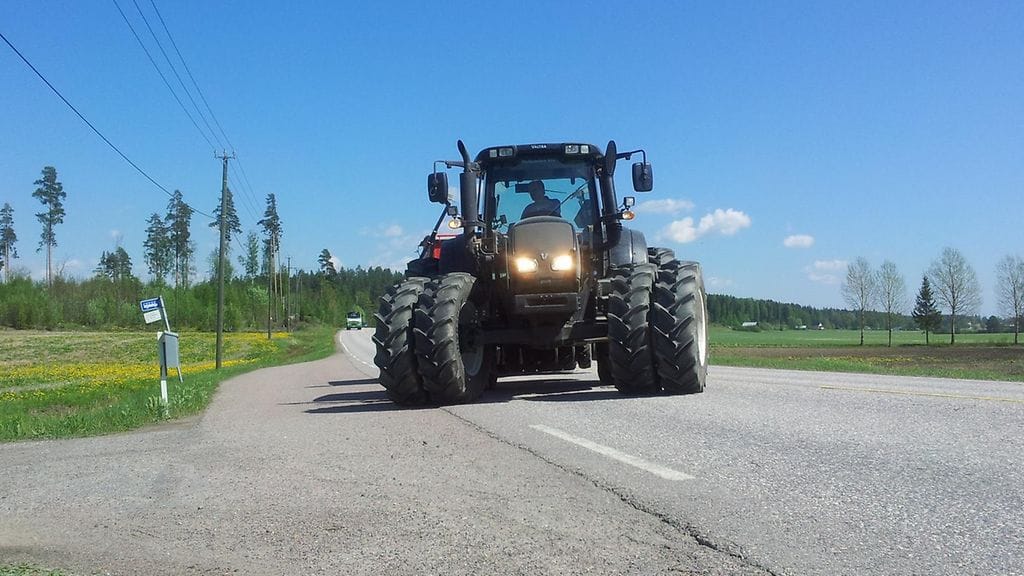 Kuvituskuvaa, kuvan traktori ei liity juttuun.