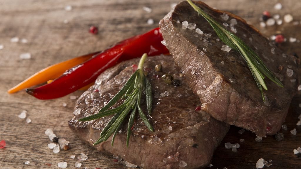 Akseli Herlevin vinkillä voit varmistaa pihvisi kypsyysasteen.