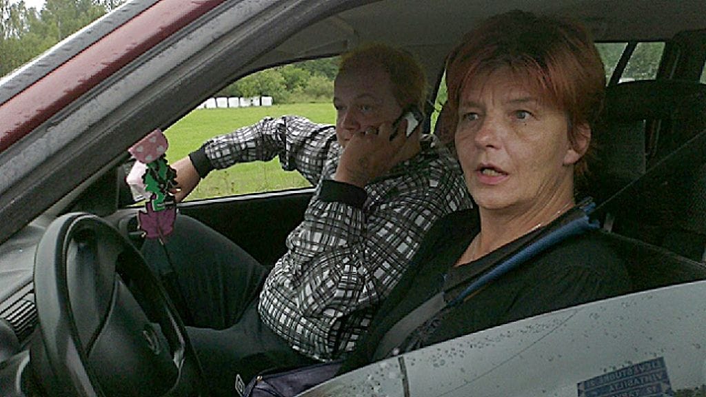 Karri Hietanen ja hänen anoppinsa Tuula Pesonen olivat matkalla hakemaan Hietasen lemmikkejä.