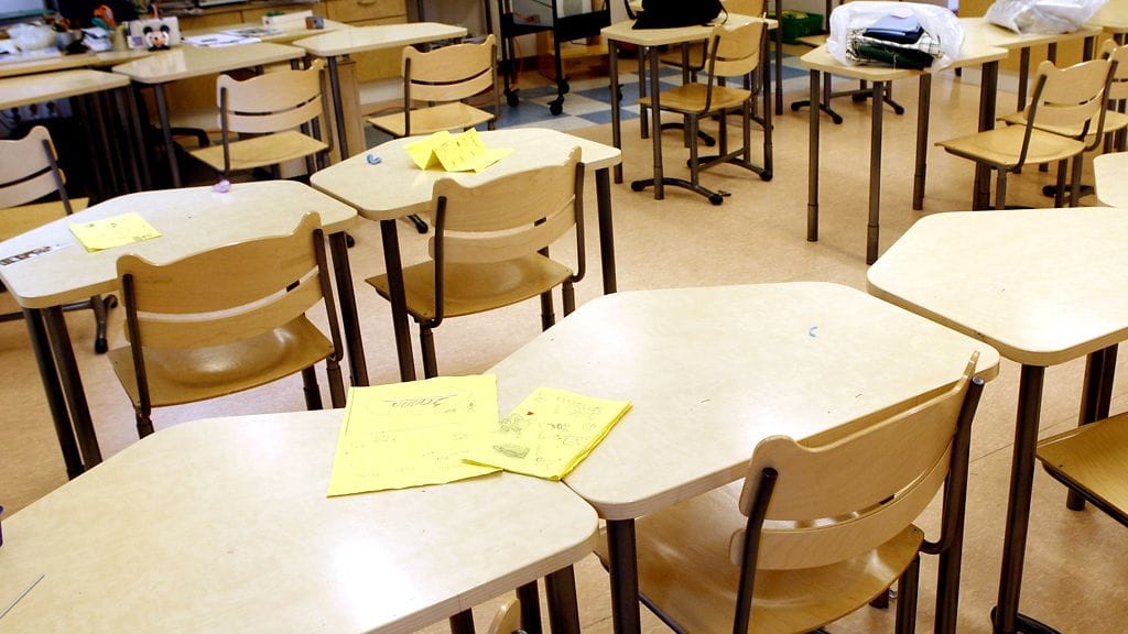 Lahtelaiskoulun opettaja kertoo Ilta-Sanomille kuulleensa loukkauksia koko syksyn ajan.