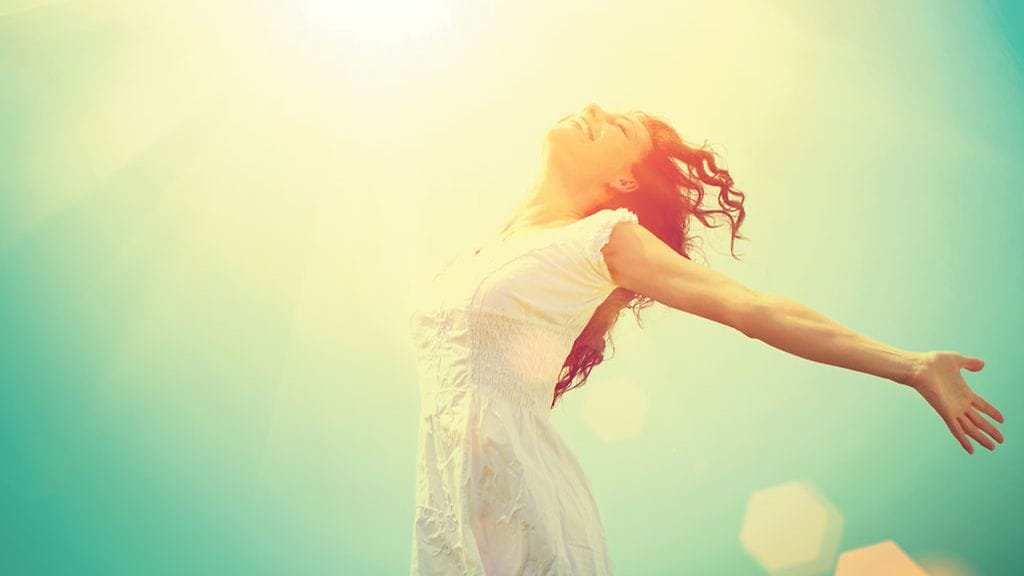 Nainen on onnellinen