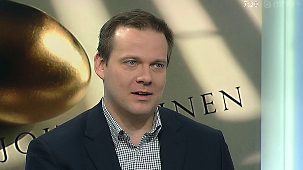 Tietokirjailija Antti Parviaisen mukaan ensimmäisen sijoituksen ei tarvitse olla suuri.