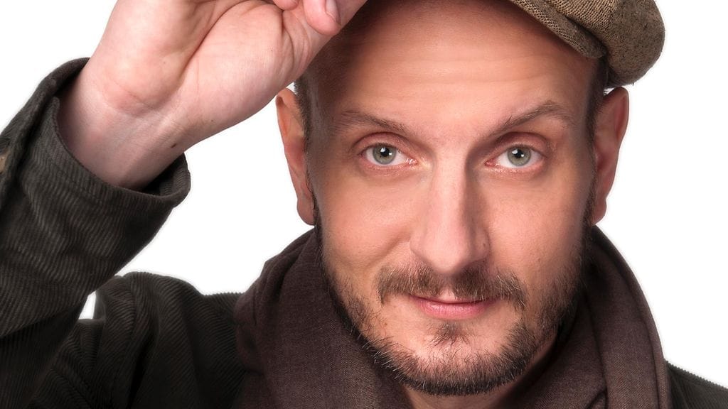 Hans Välimäki nauttii vappuherkuista työkiireistä huolimatta.