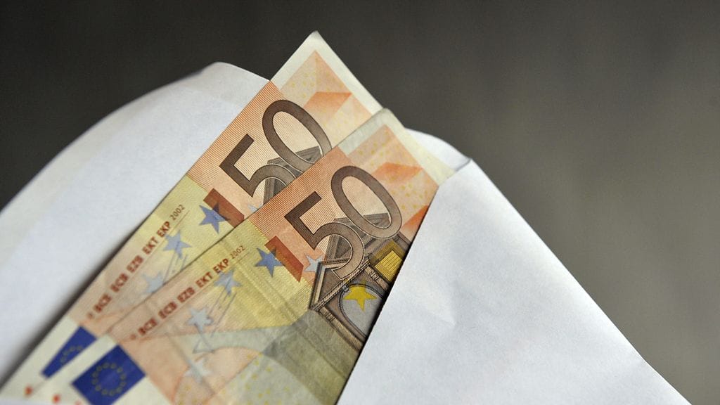 Useimmiten pankkien tekemät rahanpesuilmoitukset liittyivät viime vuonna törkeiden petosten, petosten, törkeän rahanpesun tai törkeän veropetoksen selvitykseen.