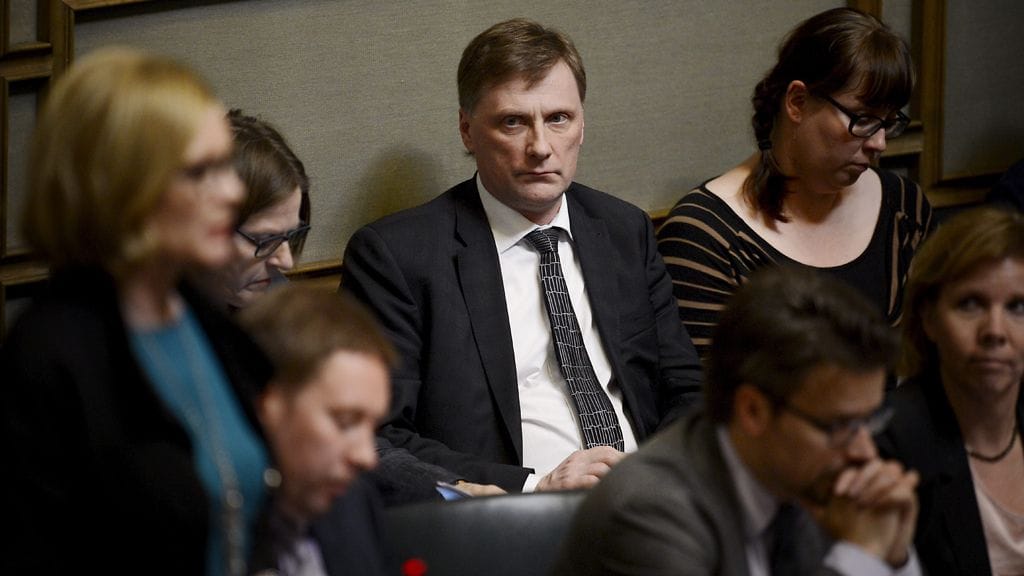 Jari Koskisella on hallituksen suurimmat osakeomistukset. Osakkeisiin on Koskisen lisäksi sijoittanut neljä ministeriä.