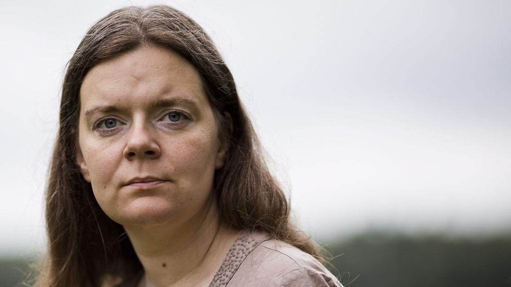 Enkeli-Elisasta kirjoittanut Minttu Vettenterä.