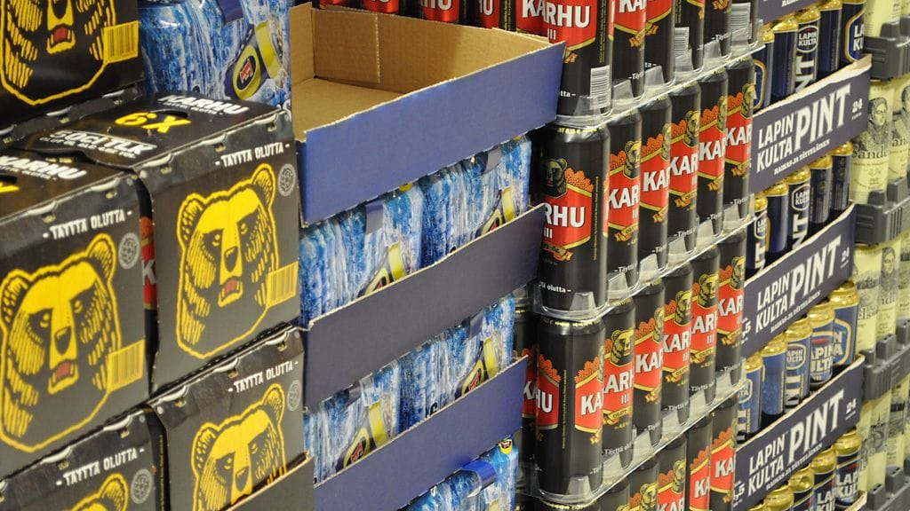 Päihdeasiantuntija haluaisi siirtää nämä olutpatterit Alkon hyllyille.