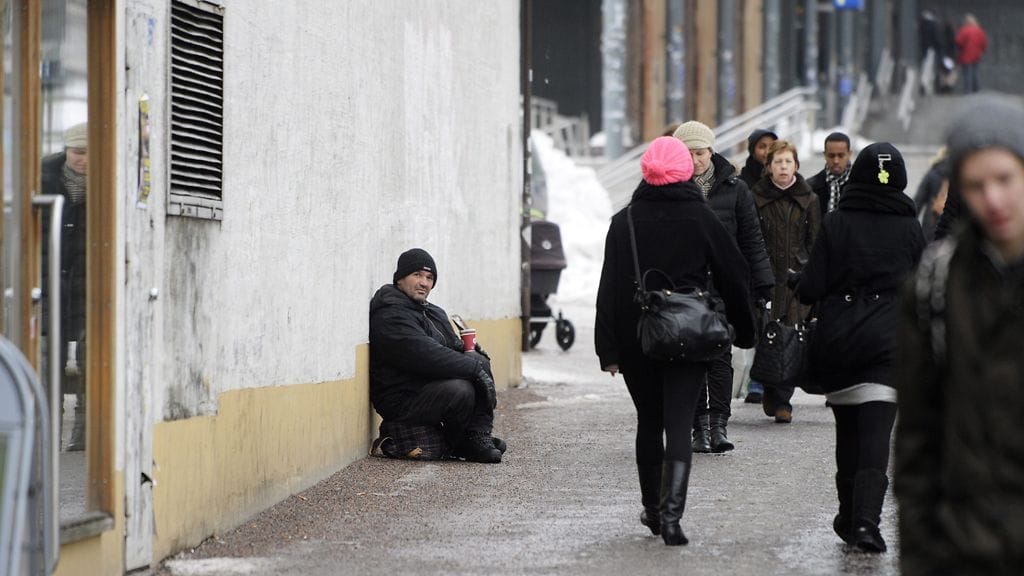 Romanikerjäläinen Helsingissä 18. tammikuuta 2011.