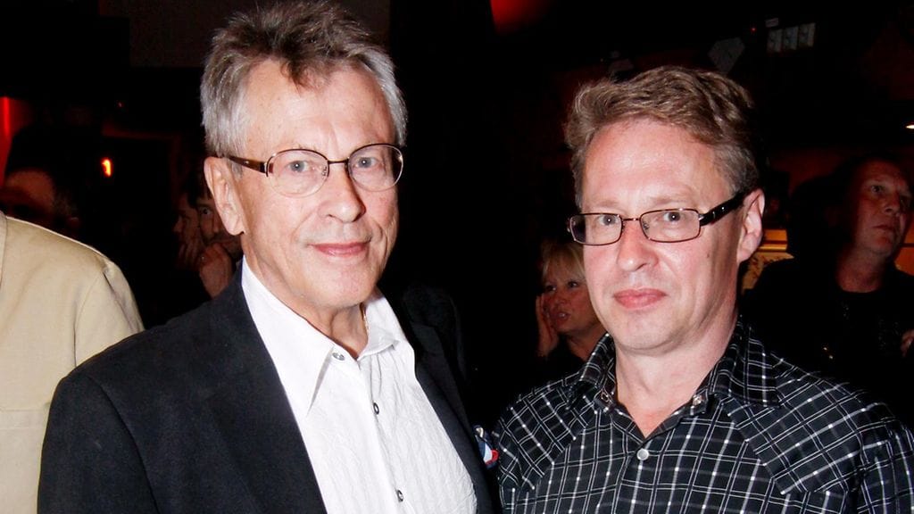 Stieg Larssonin isä Erland ja veli Joakim Larsson omistavat oikeudet tämän tuotoksiin.