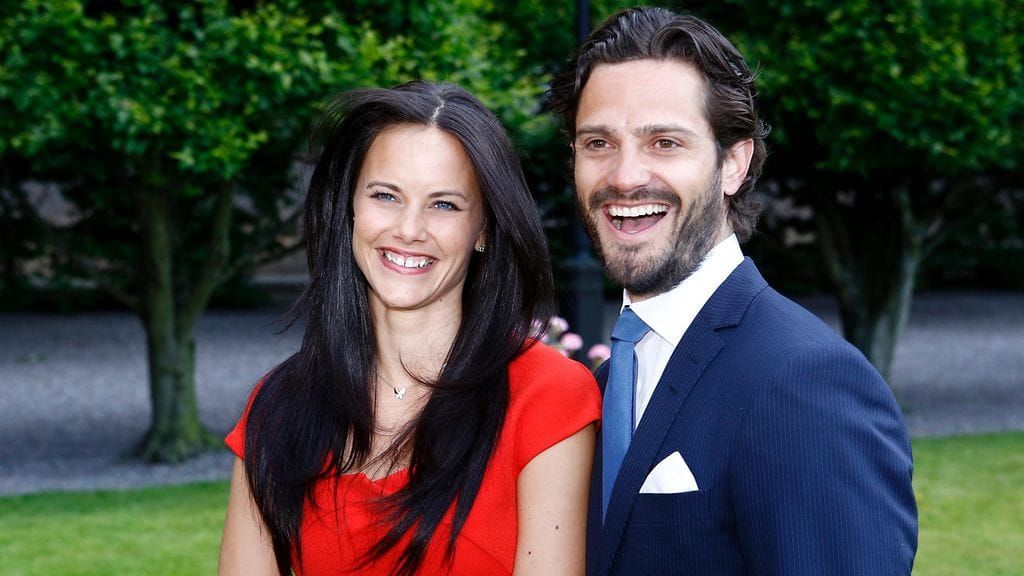 Carl Philip ja Sofia Hellqvist saivat poikansa kotiin.