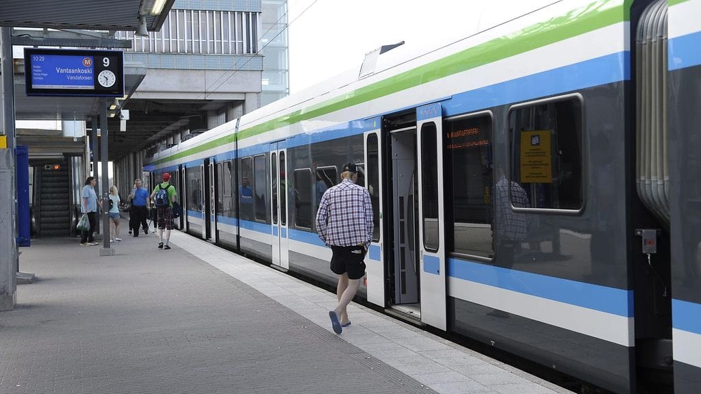 Lipunmyynti lähijunissa loppuu kesäkuussa.