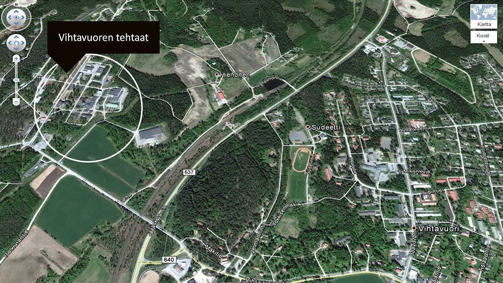 Tuhansia ihmisiä evakuoidaan parhaillaan Vihtavuoren alueelta.