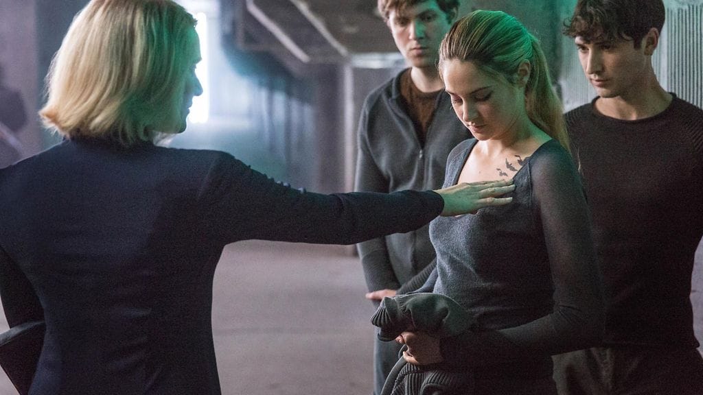 Kate Winslet Divergent - Outolintu