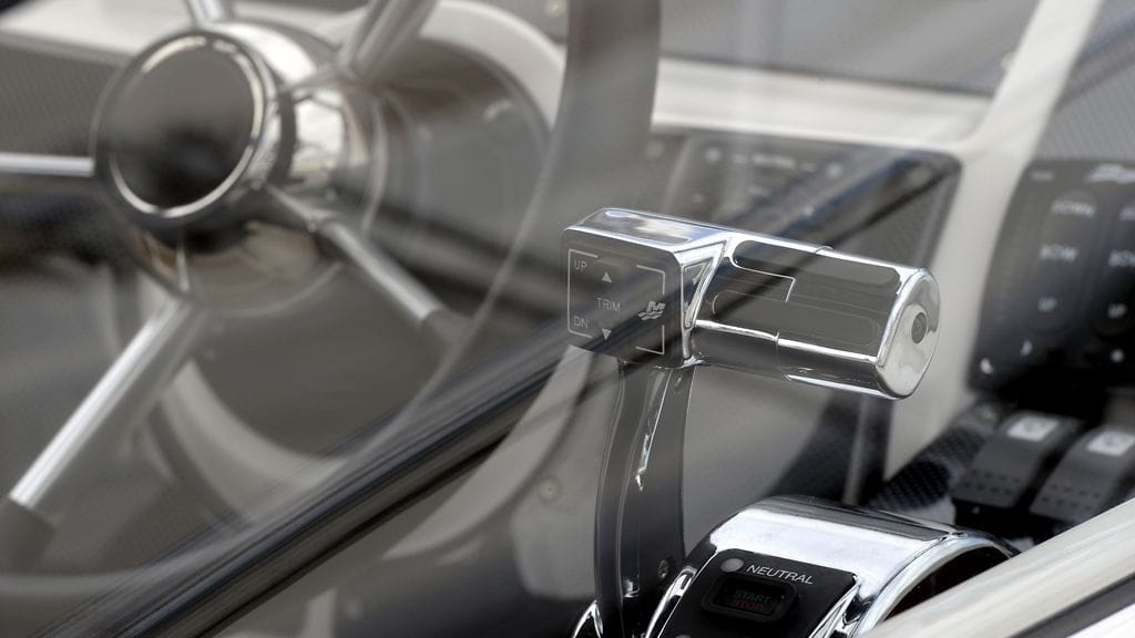 Veneilijä puhalsi 2,99 promillea ja kertoi poliisille nukahtaneensa ruoriin.