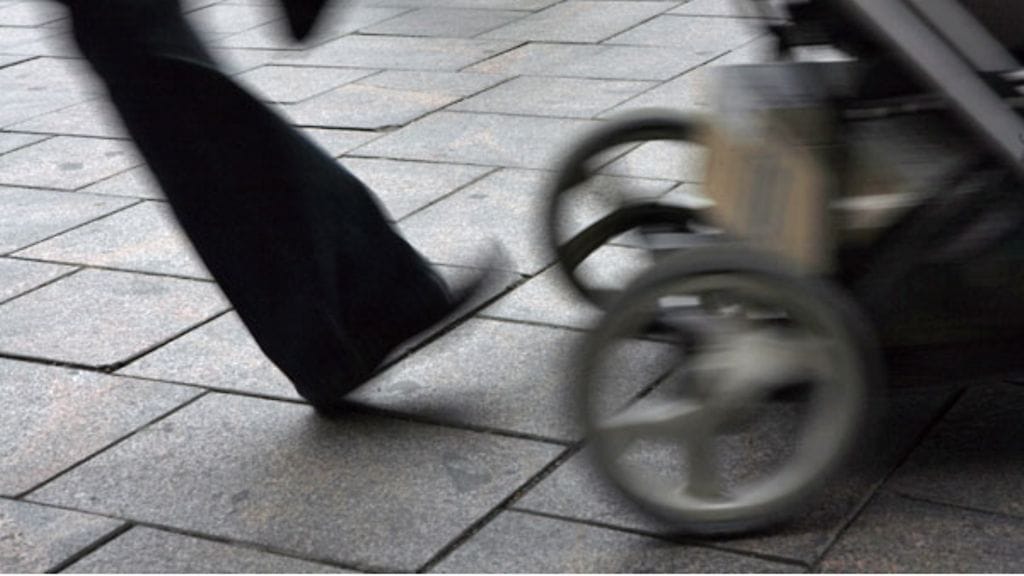 Syyttäjän mukaan äiti löi lastaan yhteensä ainakin kymmenen kertaa. Kuvituskuva.