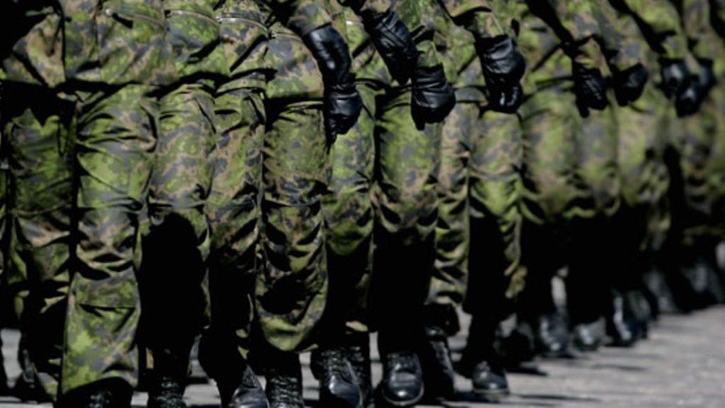 Asepalveluksen lyhentäminen on kenraaliluutnantti Mika Peltosen mielestä täysin mahdoton ajatus.