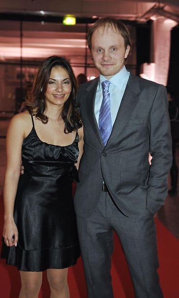 Dome Karukoski ja vaimo Nadia Jussi-gaalassa Helsingin Kaapelitehtaalla 1. helmikuuta 2009.
