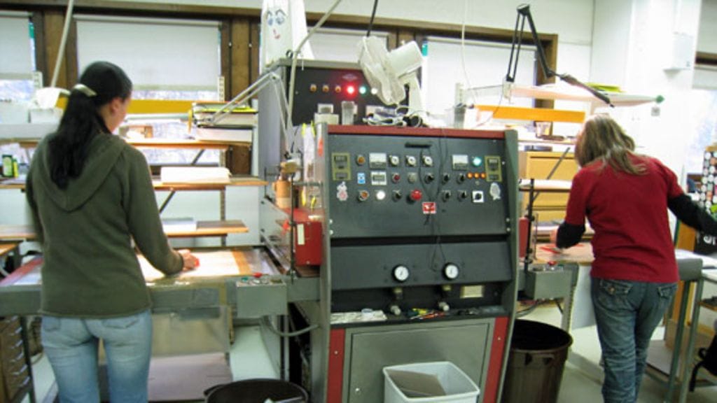 Saintexin heijastimet tehdään Helsingin Kurkimäessä.