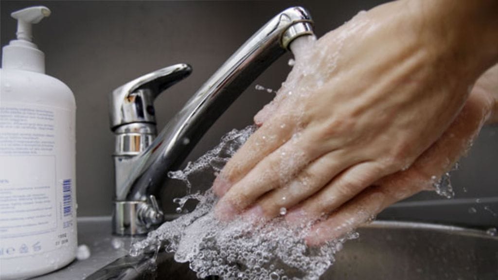 Helsinkiläisessä työpaikkaravintolassa syöneillä on todettu  ruokamyrkytysepidemia. Kuva: Lehtikuva