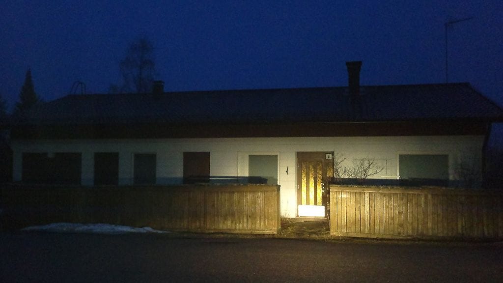 Tässä talossa puukotuksesta epäilty mies asui yksin.