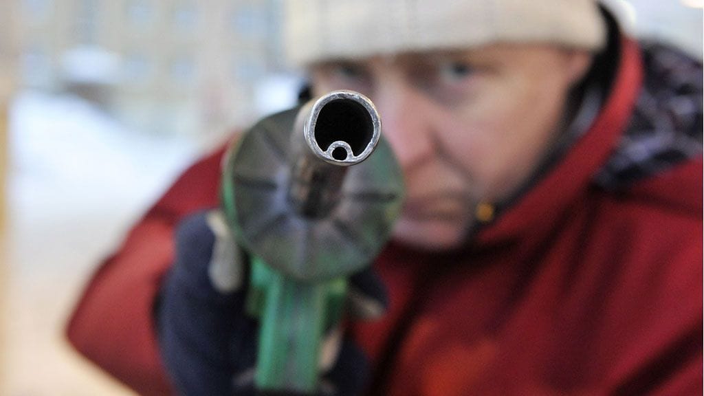 Bensanhakumatka saattaa syrjäseudulla olla ainakin 50 kilometriä.