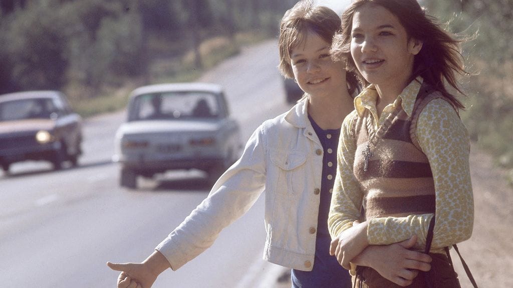 Liftarityttöjä vuonna 1971. Kuva: Lehtikuva