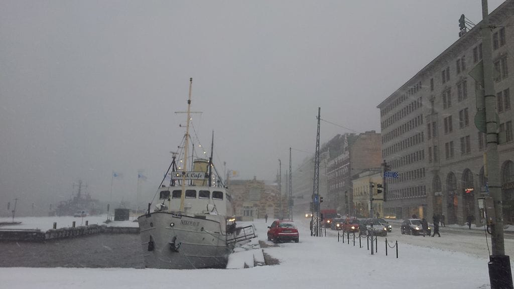 Kauppatori iltapäivällä.