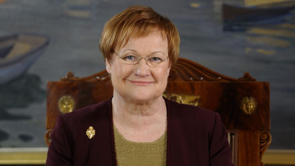 Tasavallan Presidentti Tarja Halonen uudenvuoden puheen nauhoituksessa Presidentinlinnassa Helsingissä 30. joulukuuta 2011.