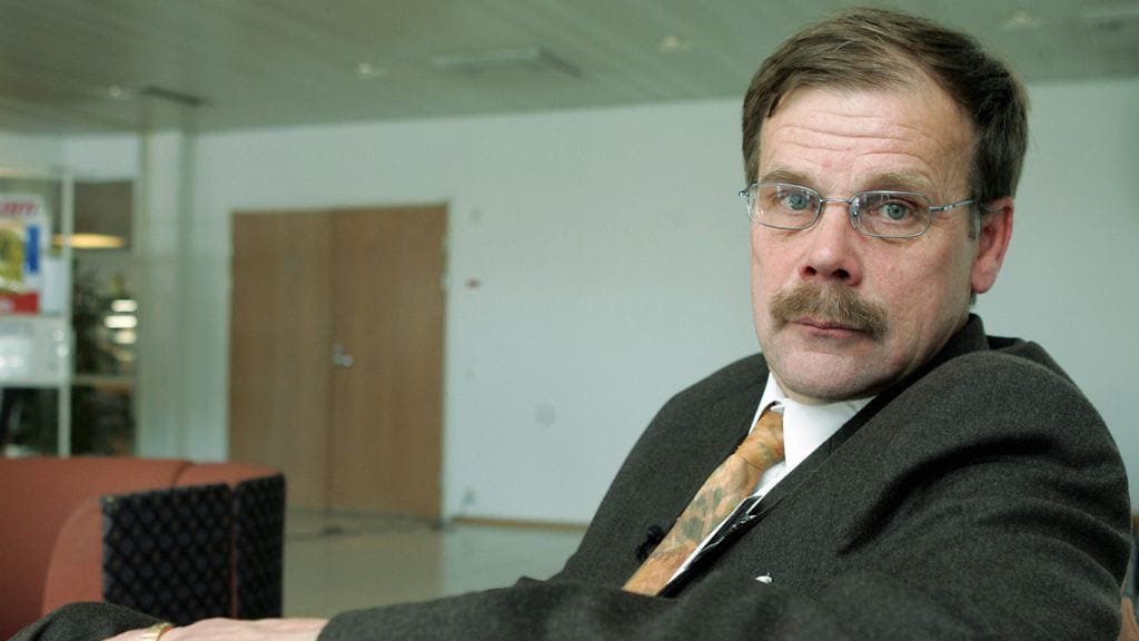 Kaupunginhallituksen puheenjohtaja Heikki Wala vahvistaa STT:lle, että kiusaamisesta epäillään kahta perussuomalaista valtuutettua.