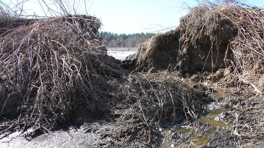 Kannaksen jättikanalan lieteallas murtui