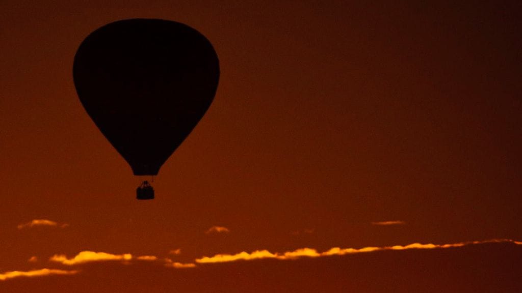 Kuumailmapallo. Kuvituskuva.