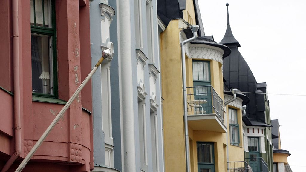 Maakuntakeskuksista Helsingissä kuntaverotus on kevyintä.