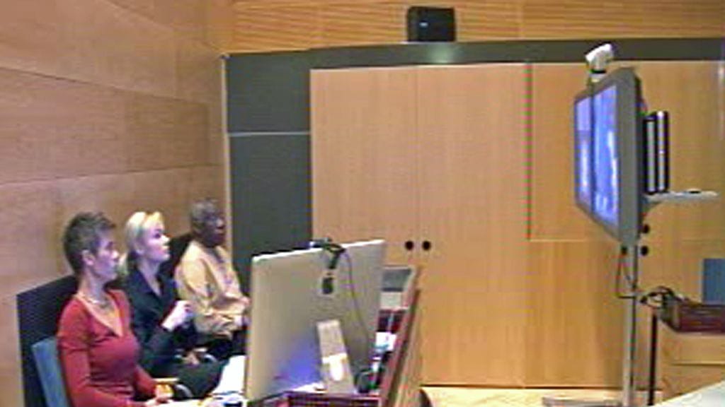 Ruanda-jutun video-oikeudenkäynti Vantaan vankilassa 15.9.2009