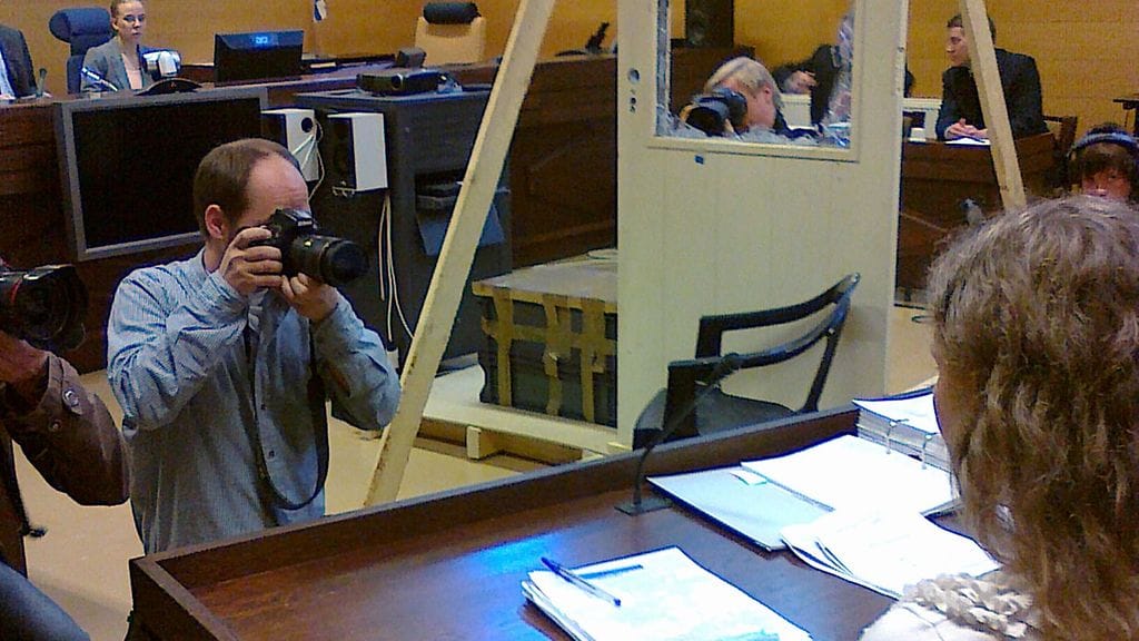 Surmatalon ovi oikeudessa. KUVA:Päivi Talja/MTV3